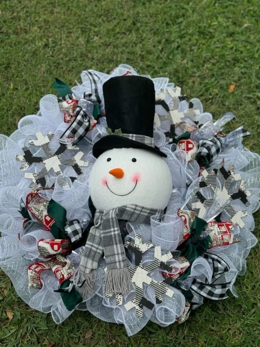 Festive Snowman Holiday Wreath with Black Hat and Gray Scarf